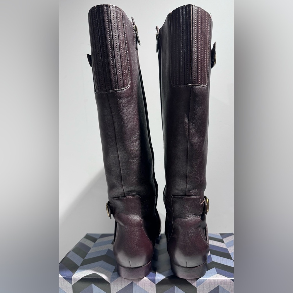 Ugg Beryl Leather Riding Boots - Picture 9 of 14